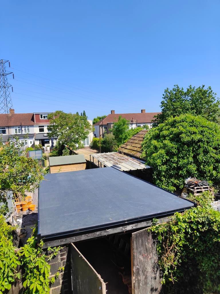 New flat roof installation